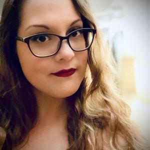 Meet your Posher, Zoe